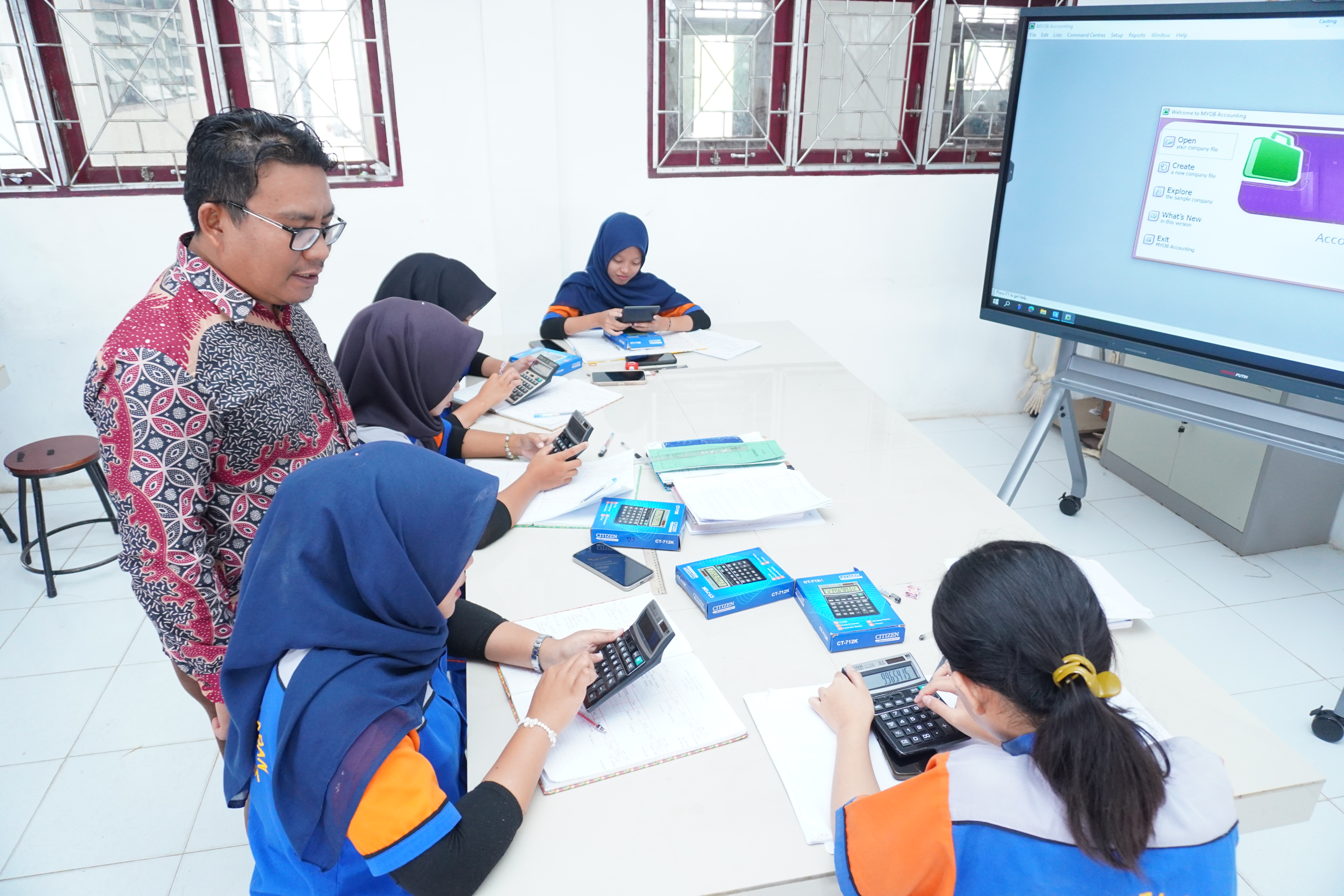 Fasilitas Otomotif